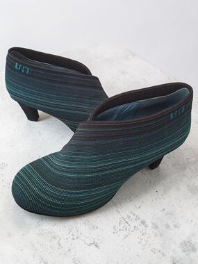United Nude Teal and Black Striped Slip-On Heels Stripped Heels Ankle Boots